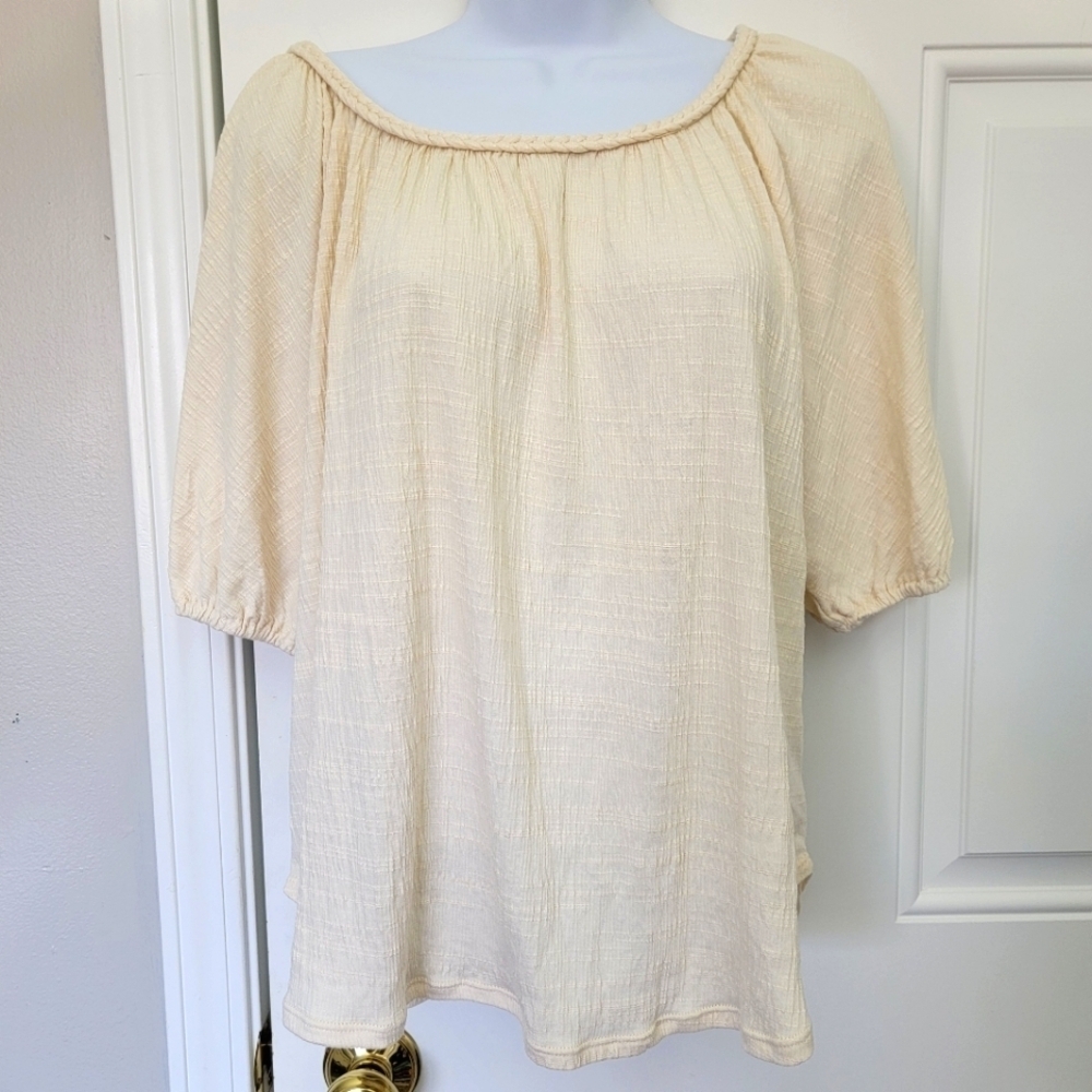 Max Studio Ivory Gauzy Crinkly Relaxed Fit Short Sleeve Blouse Size Small
